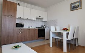 Apartment Branka Kustura